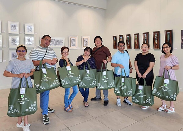 How to Make a Viral Video at Landers Bacolod