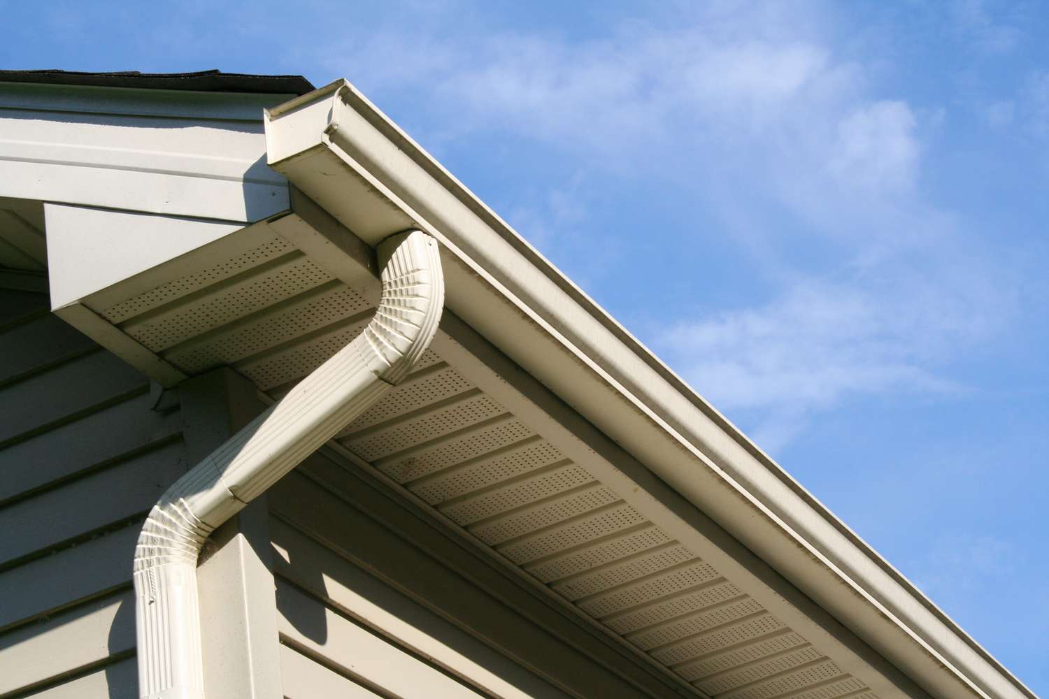 Gutter Company Near Me Offering Affordable Maintenance & Replacement
