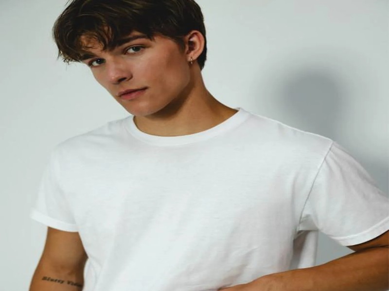 Elevate Your Wardrobe with Thomasday Official Store Essentials