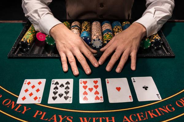How Technology Is Changing the Experience at arab online casinos